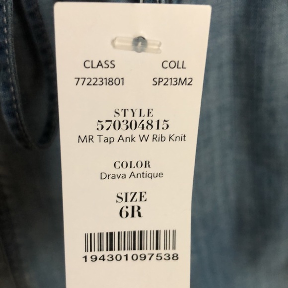 NEW NWT White House Black Market The TAPERED Ankle Chambray Jean Pant size 6 - Picture 10 of 14